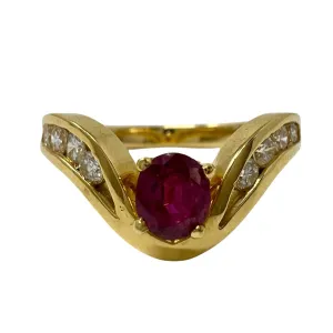 18K Gold  Ring with Ruby and Diamonds