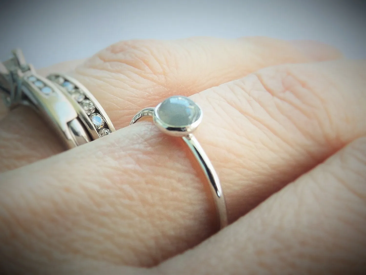 5mm Grey Moonstone Ring, Gray Moonstone Ring, Simple Minimalist Ring, Natural Gemstone, Gemstone Stacking Ring, Moonstone Ring, Simple Band