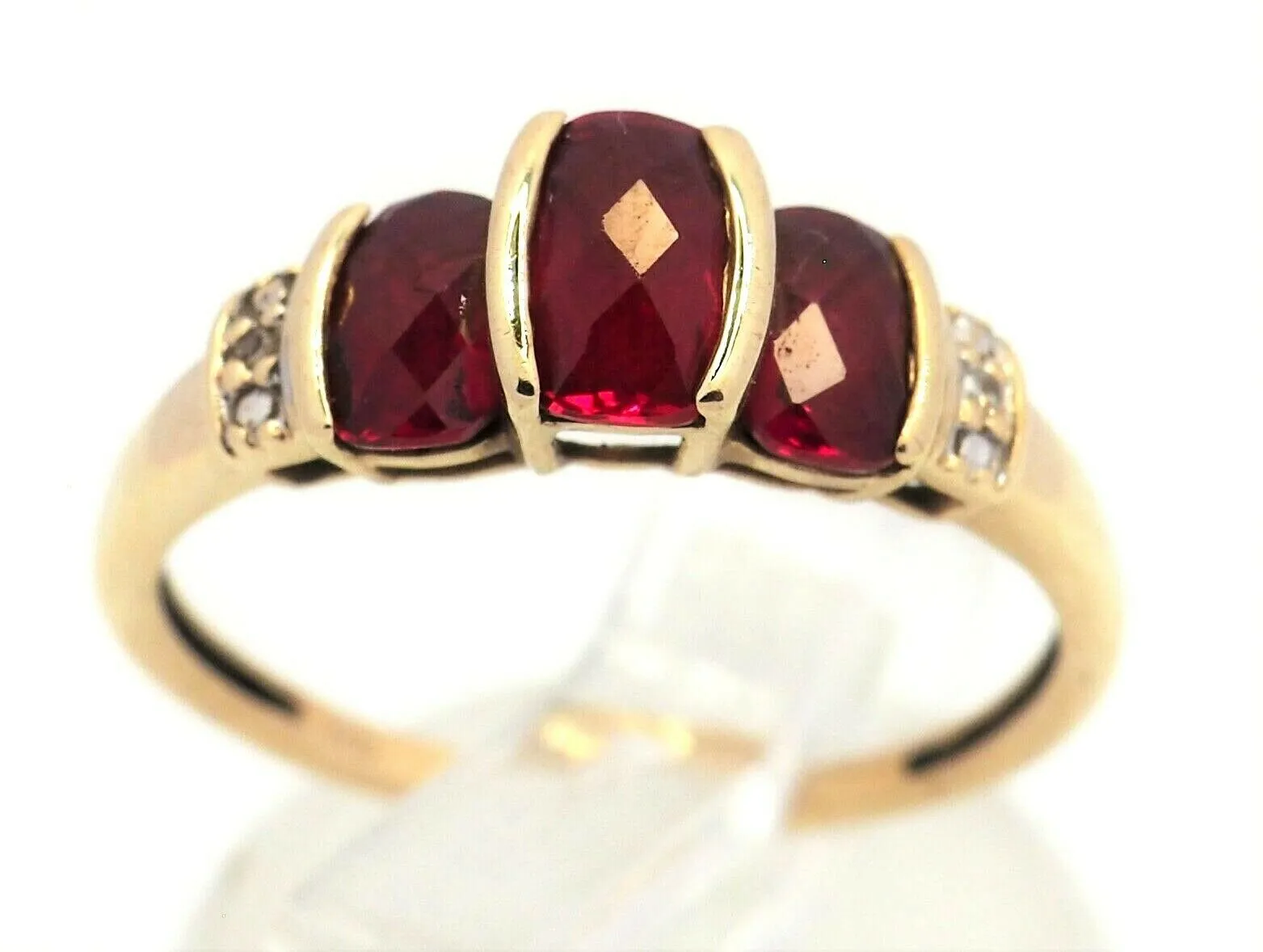 9ct Yellow Gold Ruby Ring