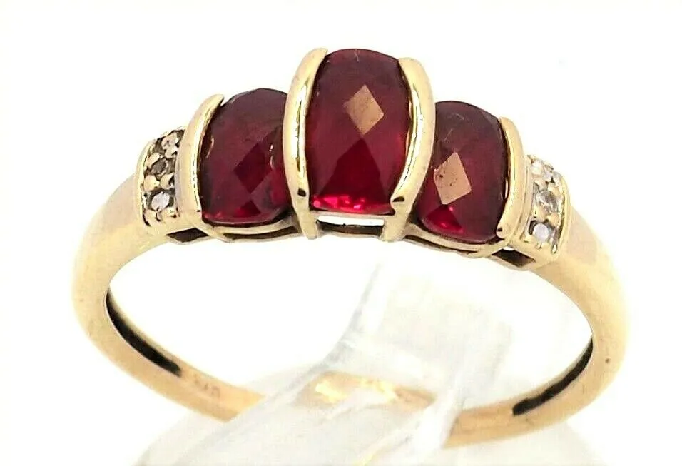 9ct Yellow Gold Ruby Ring