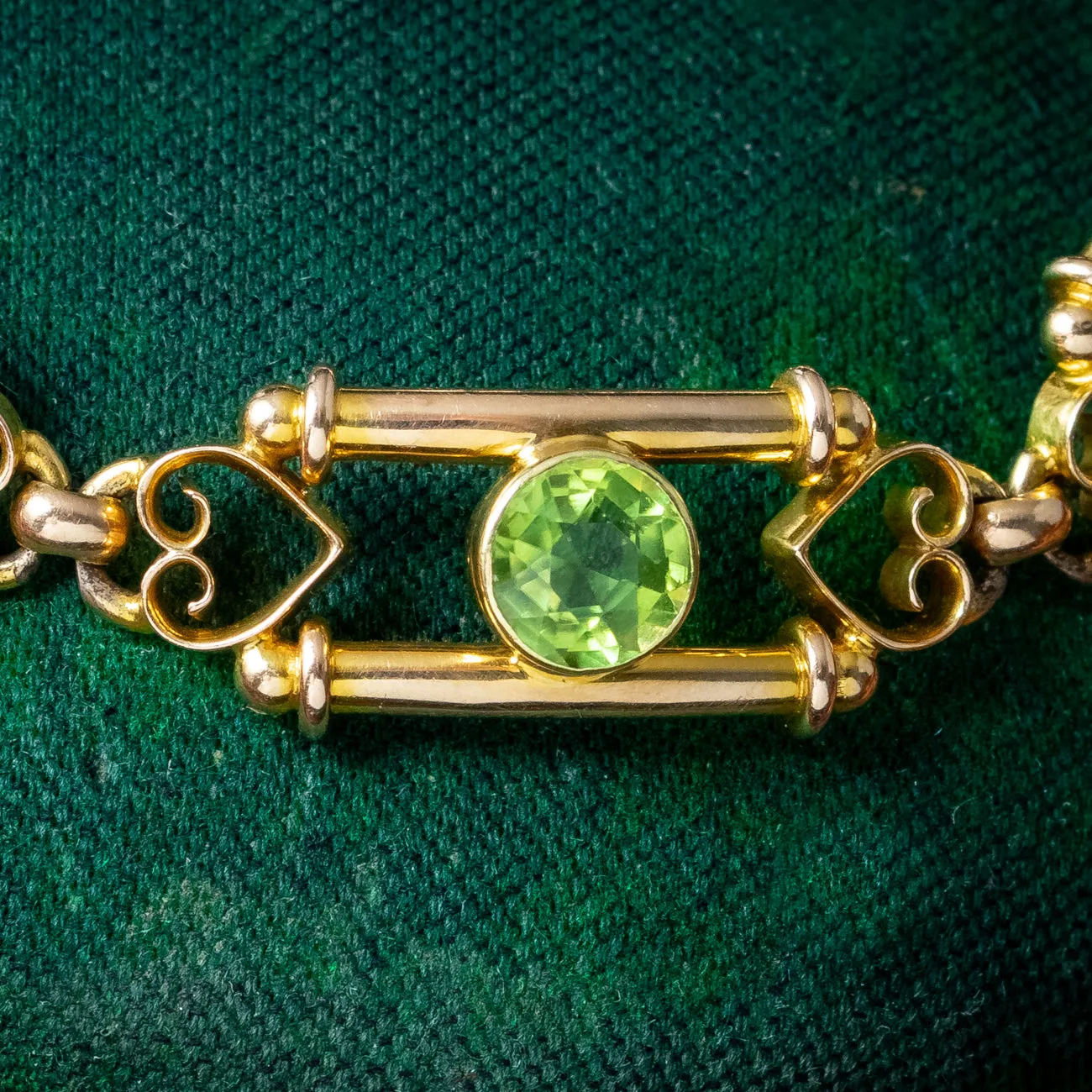 Antique Victorian Peridot Heart Bracelet 15ct Gold