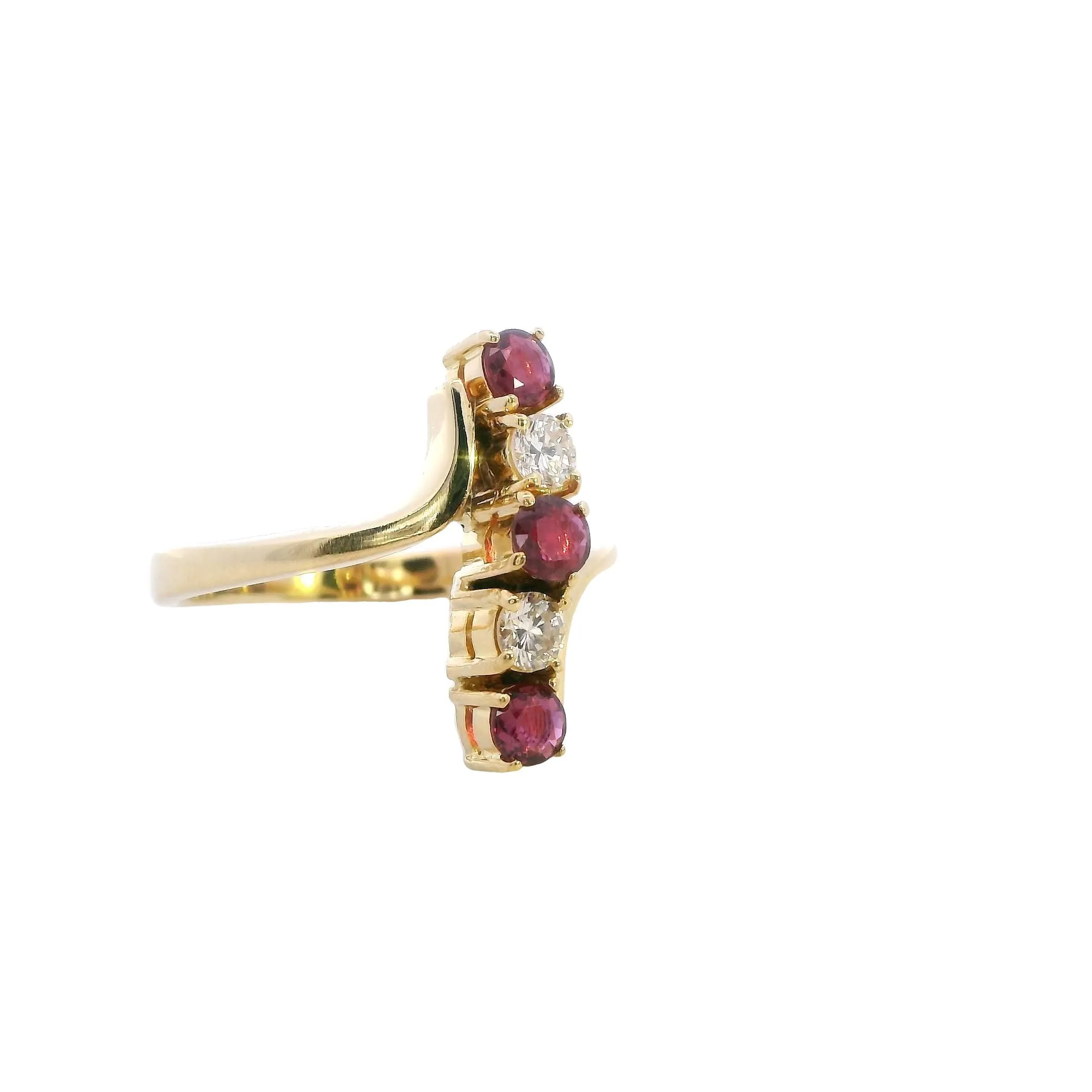 Captivating 18ct Yellow Gold Ruby & Diamond Wave Ring