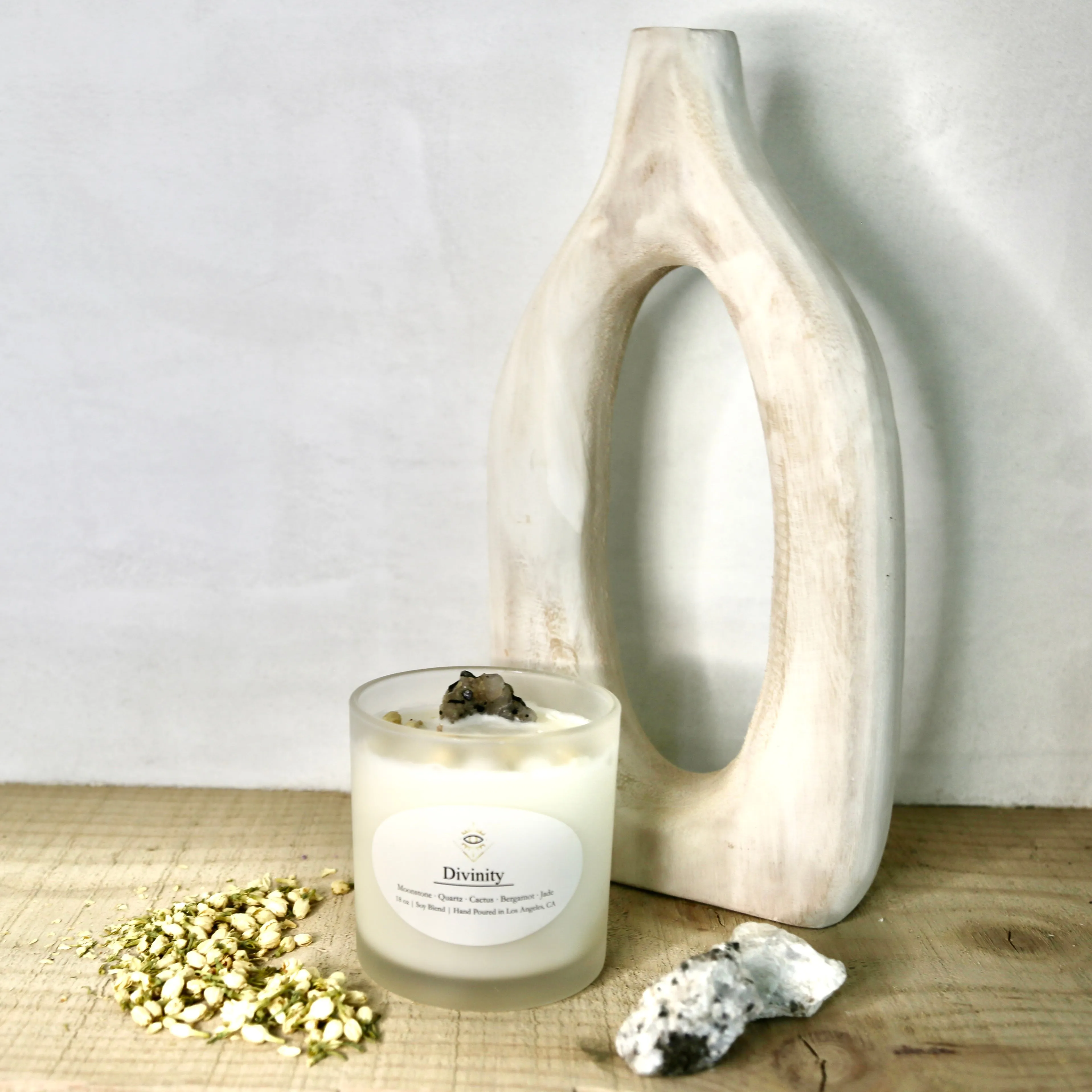 Divinity Intention Candle: Moonstone   Crystal Quartz