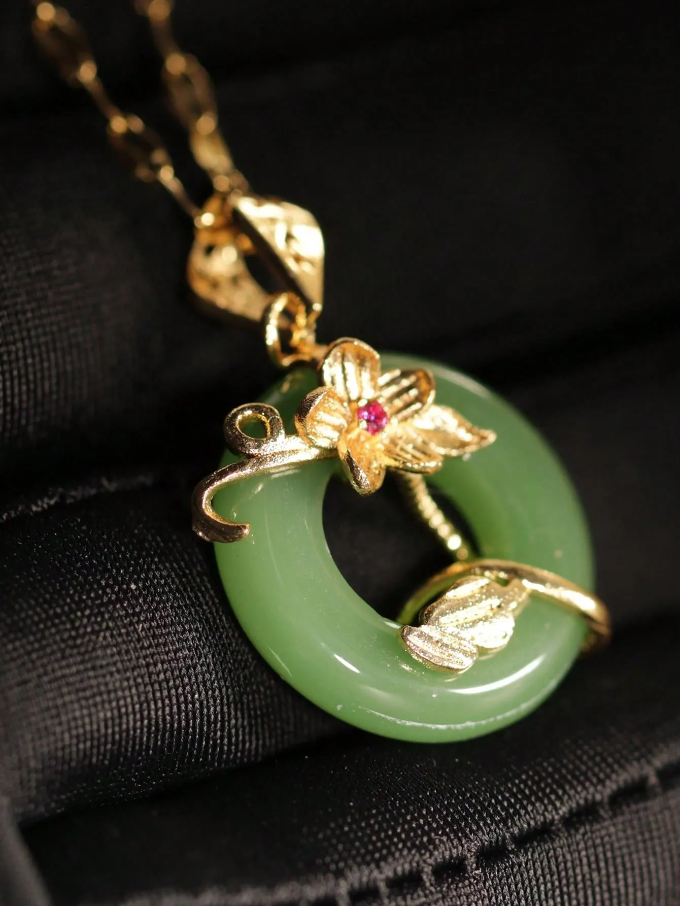 Green Peace Buckle Necklace Flower Ring Micro-Paved Light Niche Green Jade Lotus