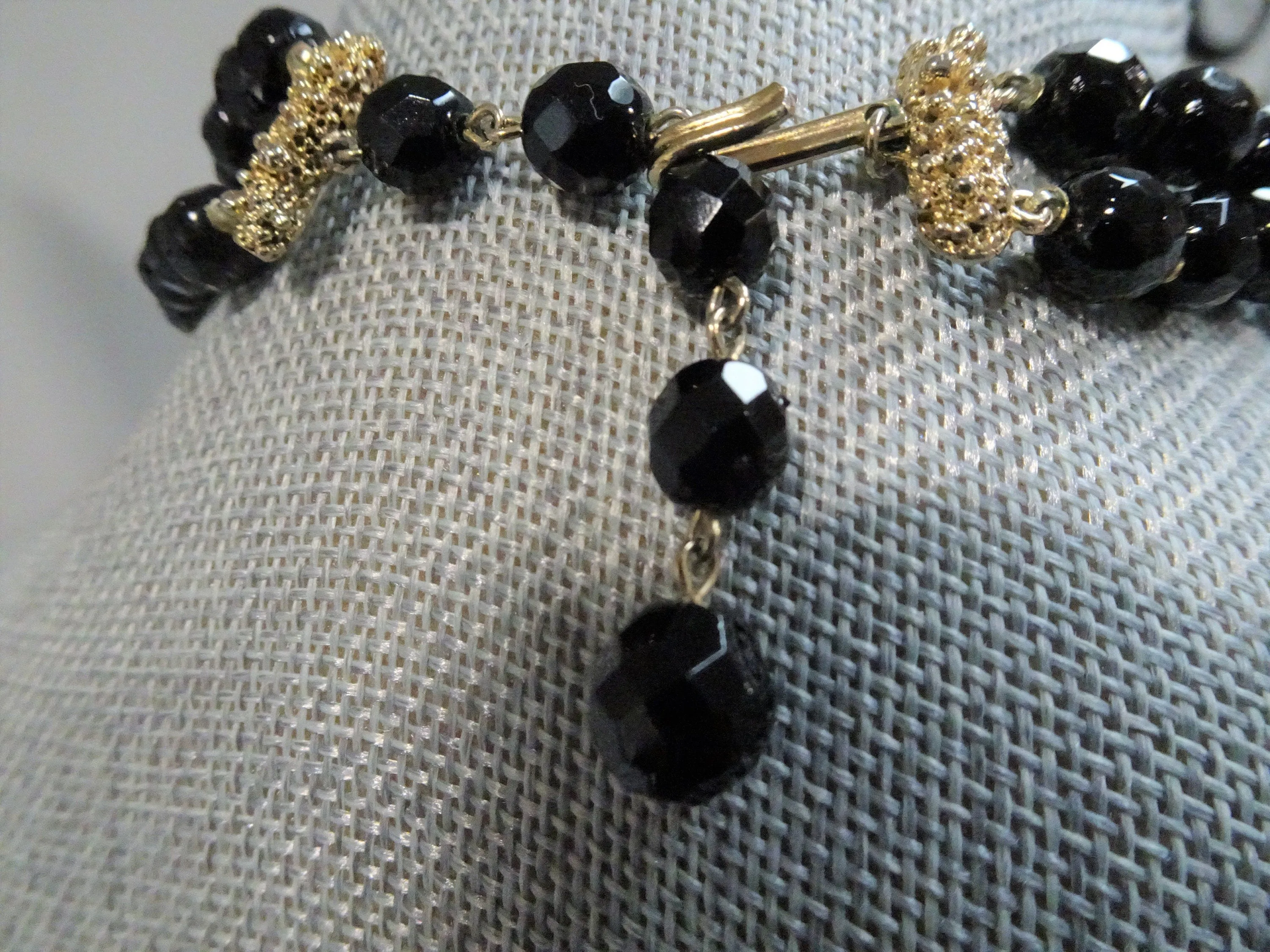 LOVELY Glittering French Jet Double Strand Necklace,Vintage Graduated Black Glass Beads, Mid Century Beaded Necklace,Collectible Jewelry