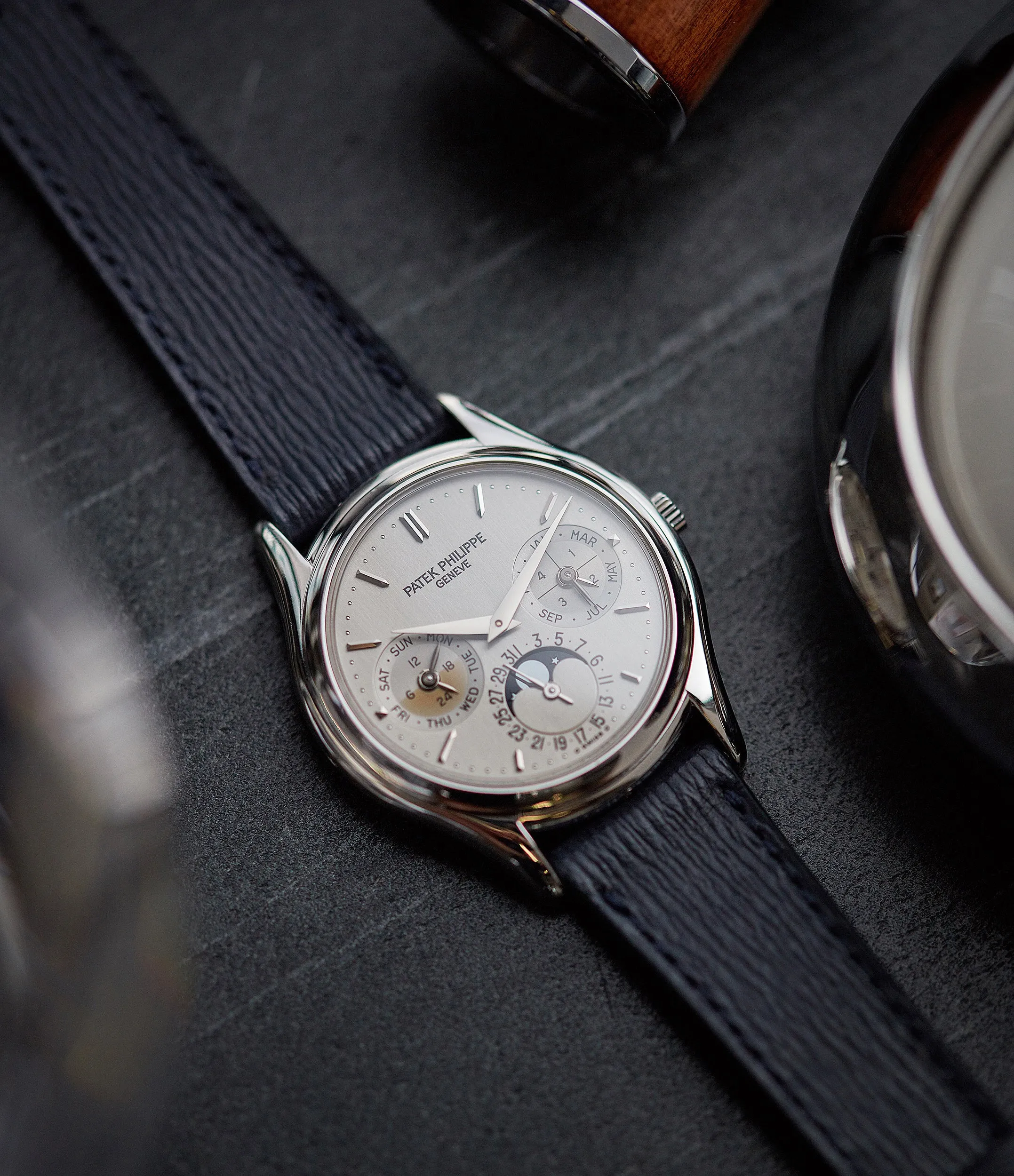 Perpetual Calendar 3940P | Platinum