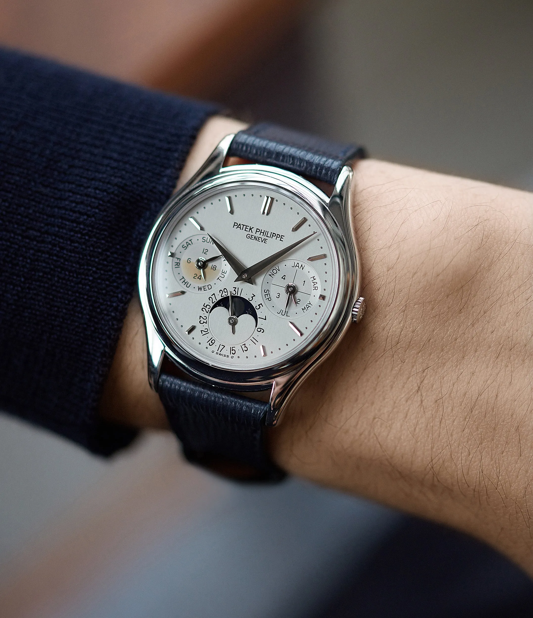 Perpetual Calendar 3940P | Platinum