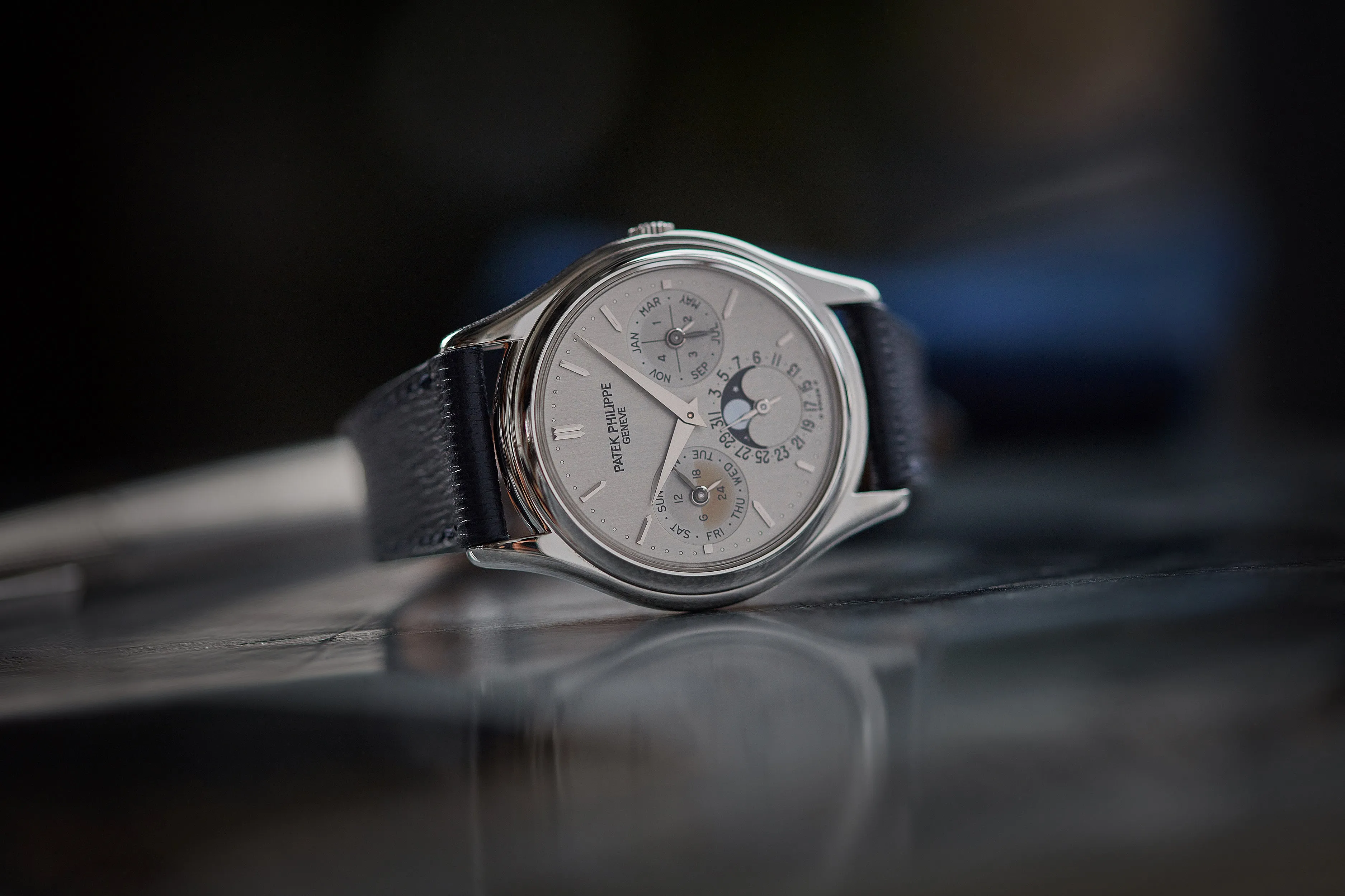 Perpetual Calendar 3940P | Platinum