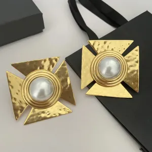 Pre Order:  24KGold-Plated Pearl Large Square Clip Earrings