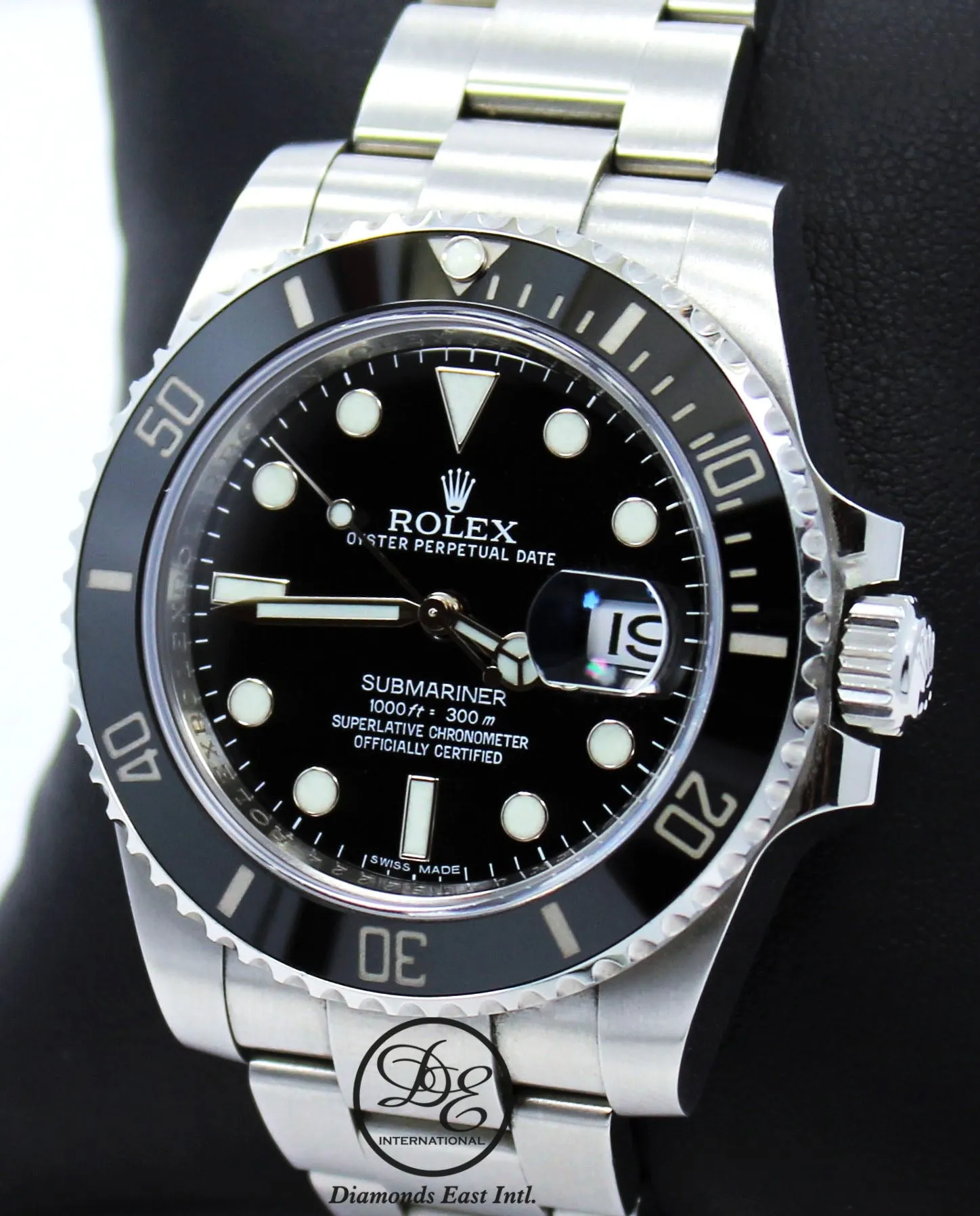 Rolex Oyster Perpetual Submariner Date 116610 LN PAPERS