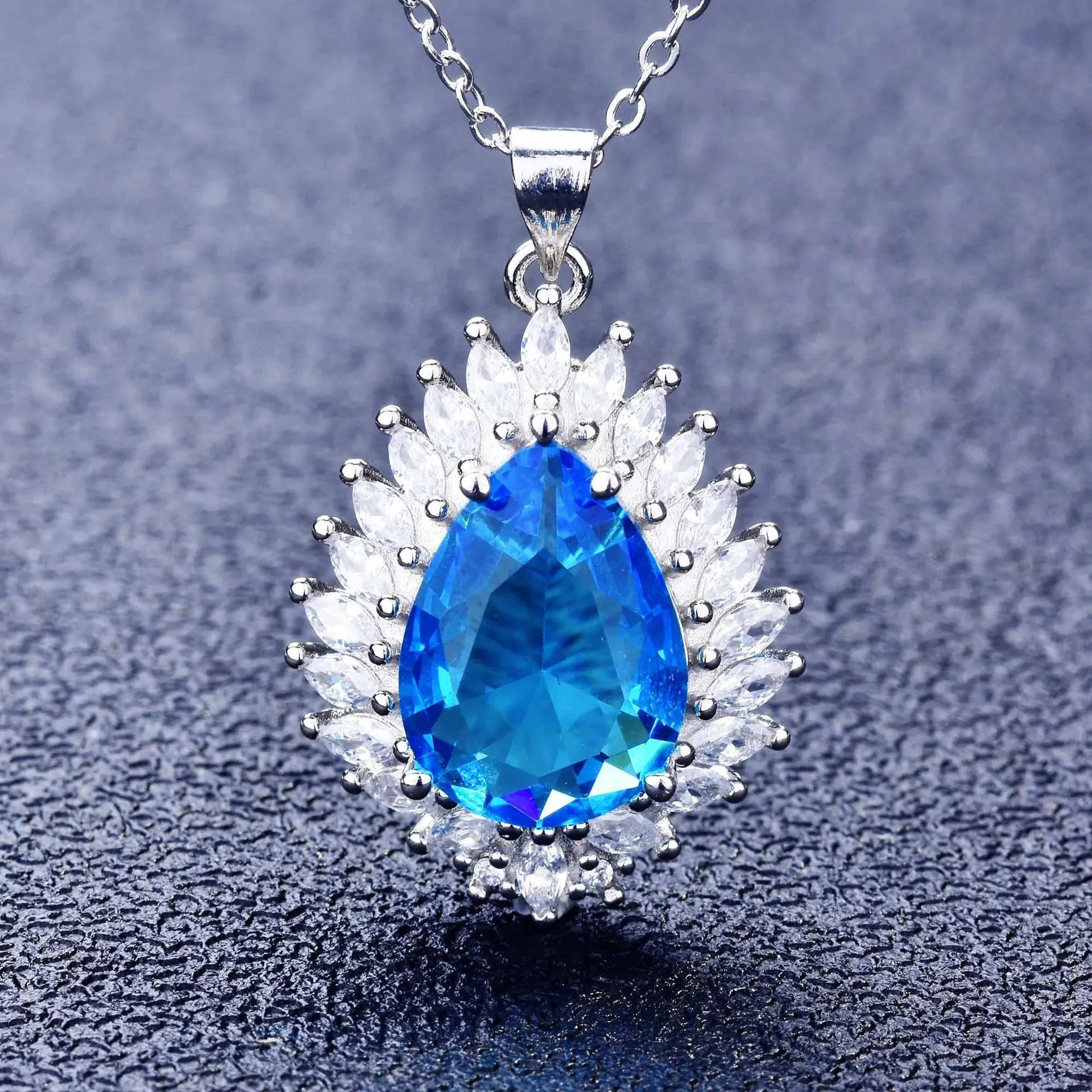 Romantic Sea Blue Water Drop Cubic Zirconia Necklaces Women Engagement Wedding Luxury Neck Accessories Statement Jewelry