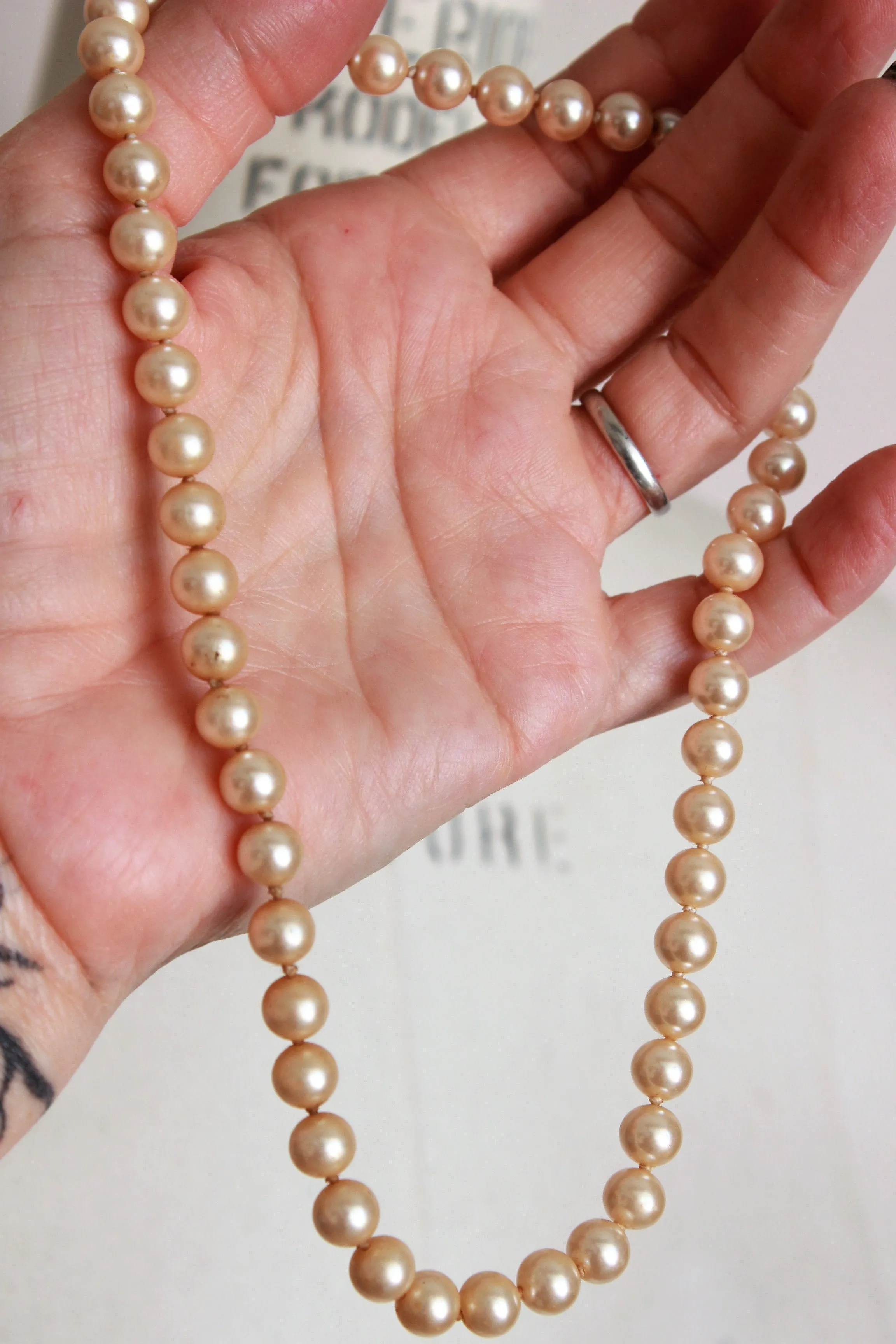 Vintage 1950s Faux Pearl Necklace