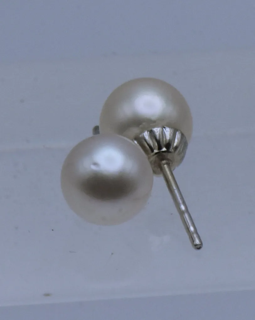 Vintage Cultured Pearl Stud Earrings